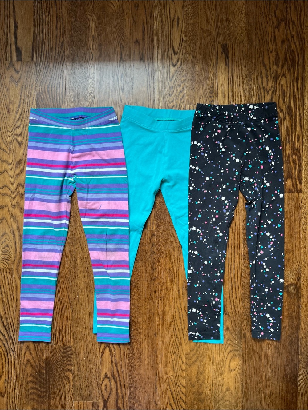 3 Amazon Essentials Girls' Turquoise, Stripes, and Star Leggings size 6-7